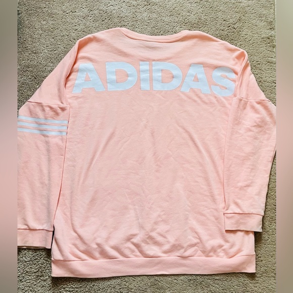 Adidas Sweatshirt! 🎀 - Picture 5 of 6